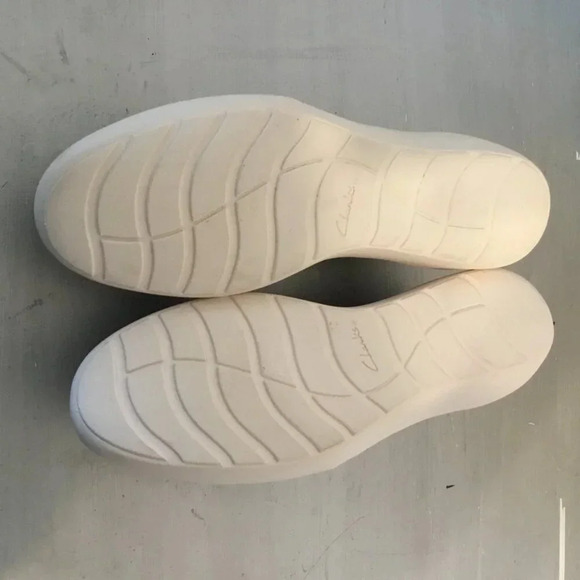 NWOT CLARKS Cushion Feel Ultimate Comfort Slip On Casual Snake skin Loafe SZ 8 - Picture 11 of 11